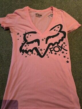 Fox Pink V-Neck Star Logo Graphic Tee